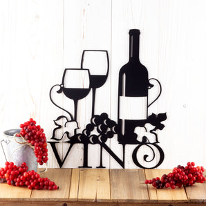 Vino metal plaque with wine glasses, bottle, and grapes, in matte black powder coat.